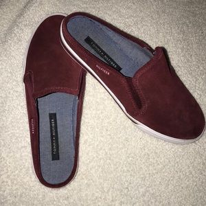 Slip on sneakers